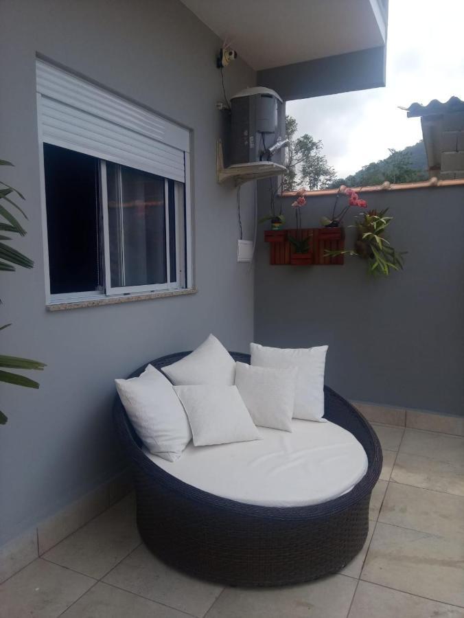 Casa Nova Com Piscina Proxima A Praia E Menos De 3Km Do Centro De Убатуба Экстерьер фото